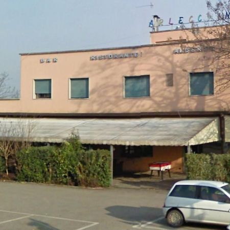 Arlecchino Hotel Castel San Pietro Terme Bagian luar foto