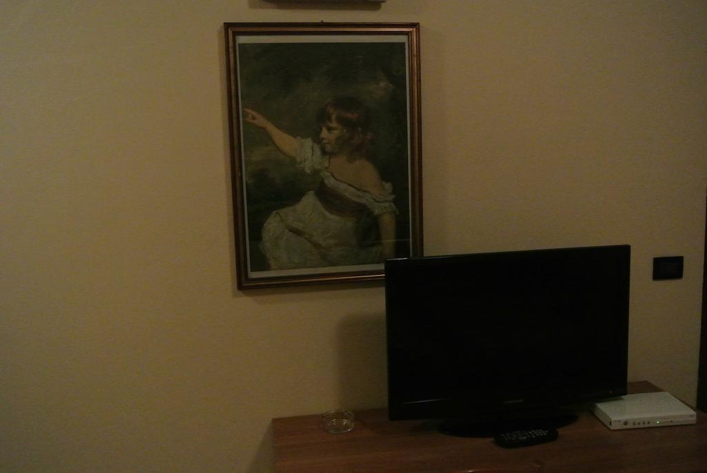 Arlecchino Hotel Castel San Pietro Terme Bagian luar foto